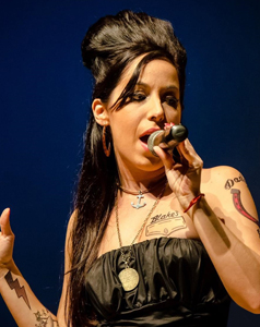 amy_winehouse_cover_p
